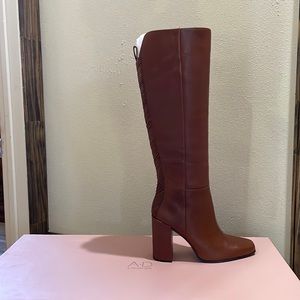 A•D & Daughters boots size 9 never worn.